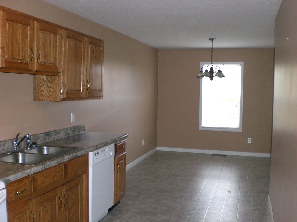 2nd image of 916 Water St #1