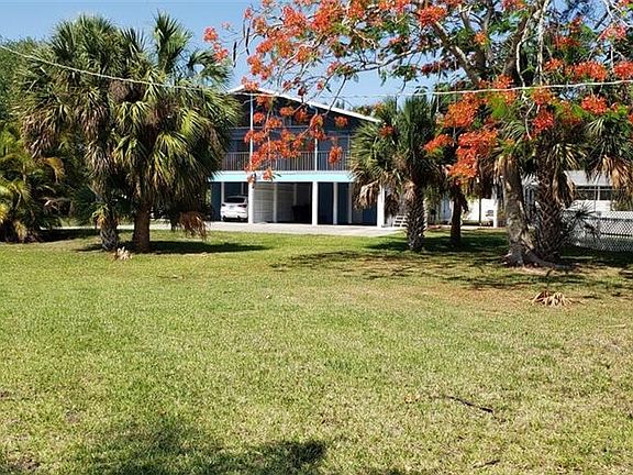 2nd image of 5901 Estero Blvd