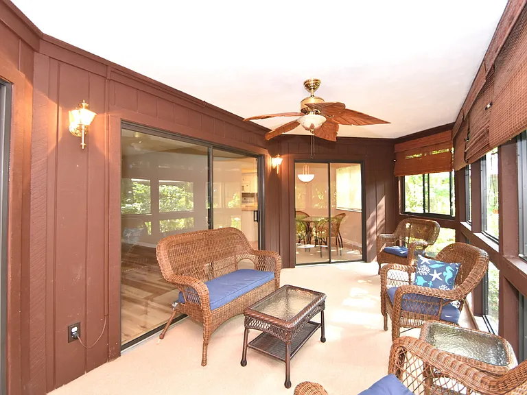6 Broadmore Cir — Photo 11