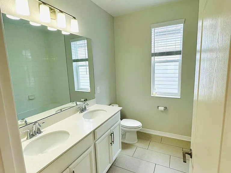 12719 Brodlove Ln — Photo 18