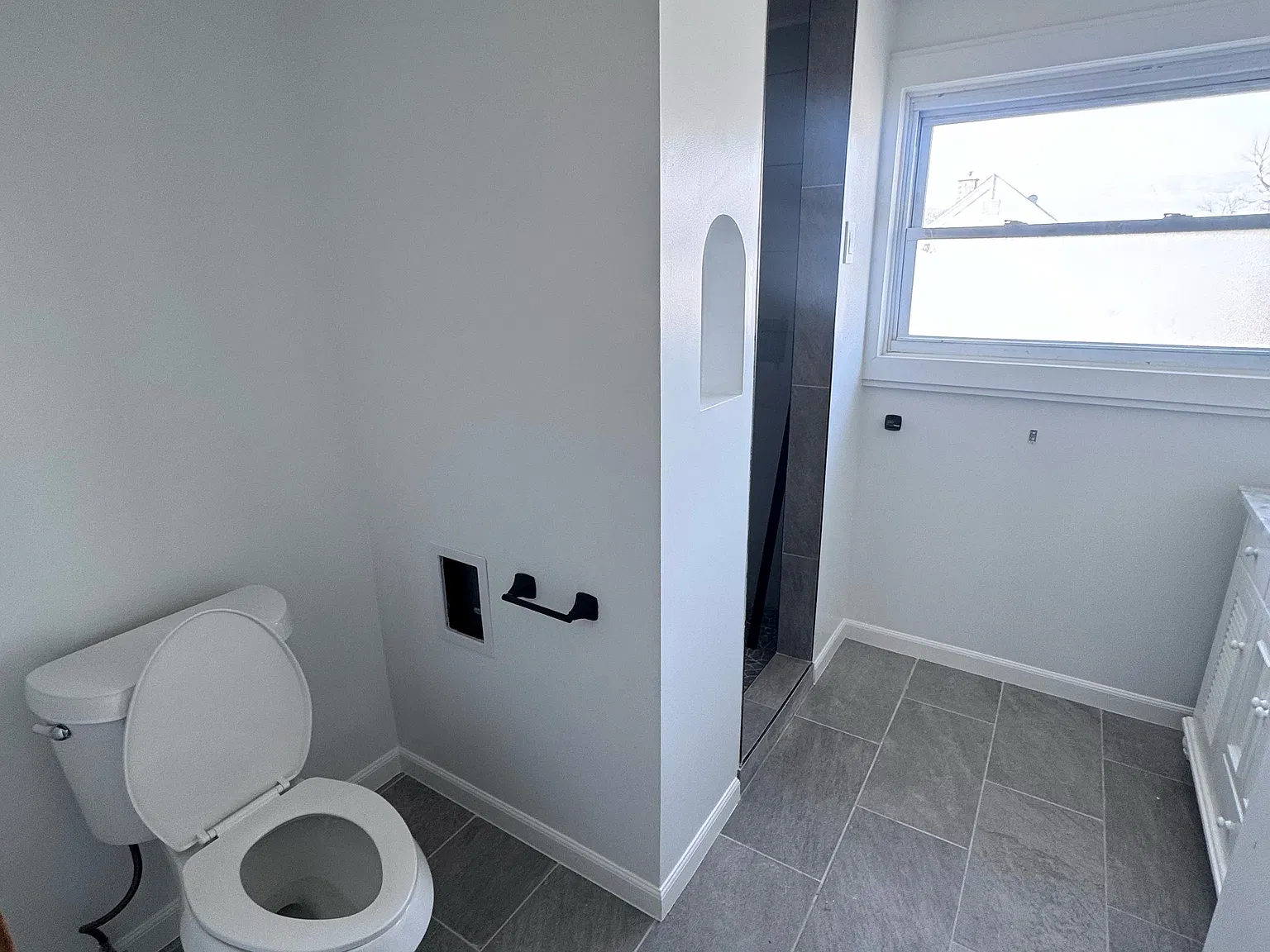 2 bed, 1500 sqft, $1,300 — Photo 3