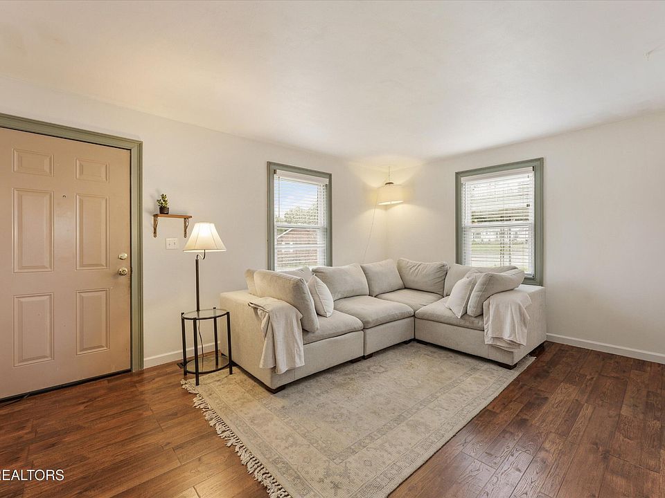 1103 Huffland Dr, Loudon, TN 37774 | Zillow