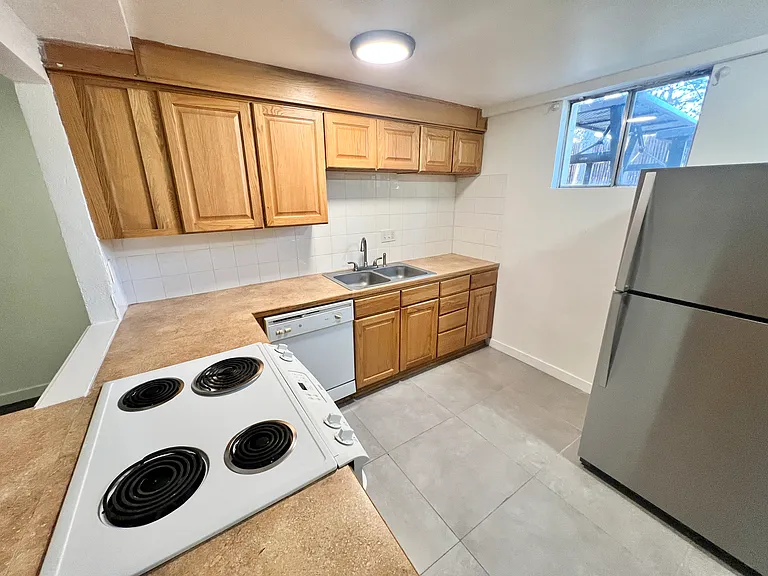 11503-11523 W 61st Pl #11523-1/2 — Photo 9