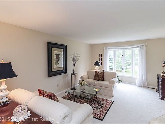2nd image of 2814 Sylvania Dr