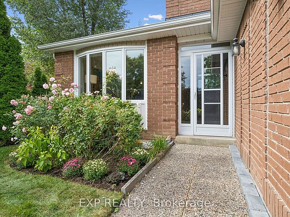 4th image of 2932 Inlake Ct
