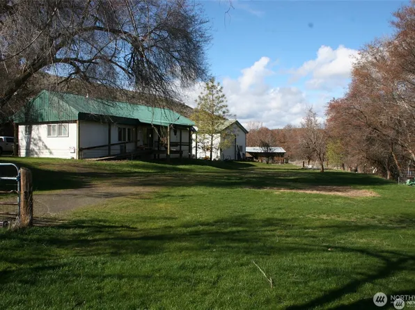 1411 Kellogg Hallow Road, Dayton, WA 99328