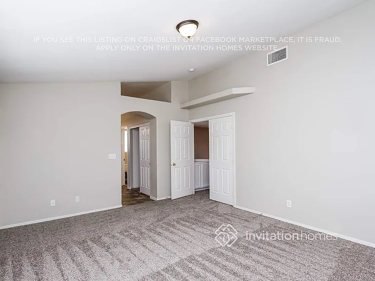 9564 Flying Eagle Ln — Photo 10
