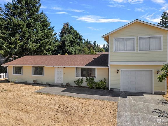 4th image of 344 Burke Drive