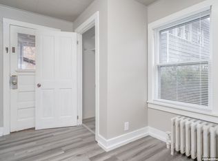 579 Mount Vernon St, Oshkosh, WI 54901