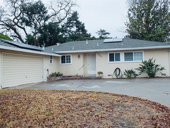 2nd image of 320 E El Campo Ave