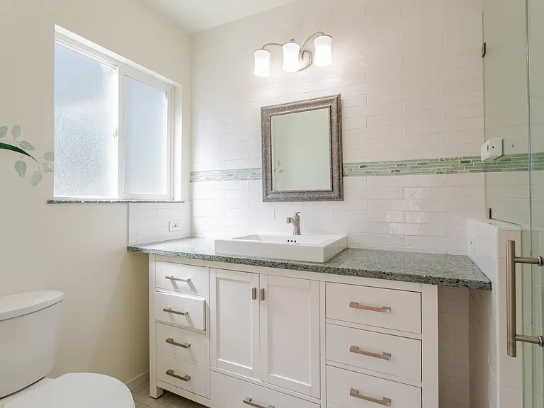 3960 Mayfield Ave — Photo 20