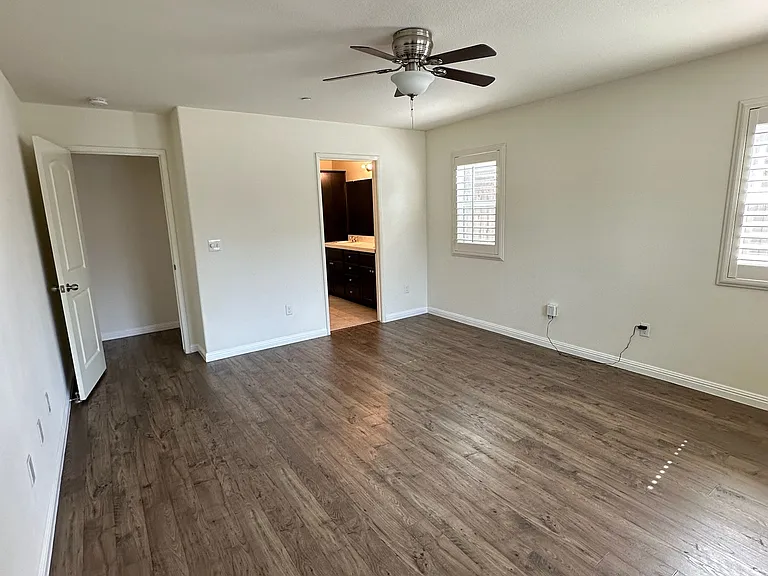 476 Descanso Bay Ct — Photo 6