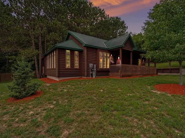 1150 Chickadee Ln, Frankfort, MI 49635