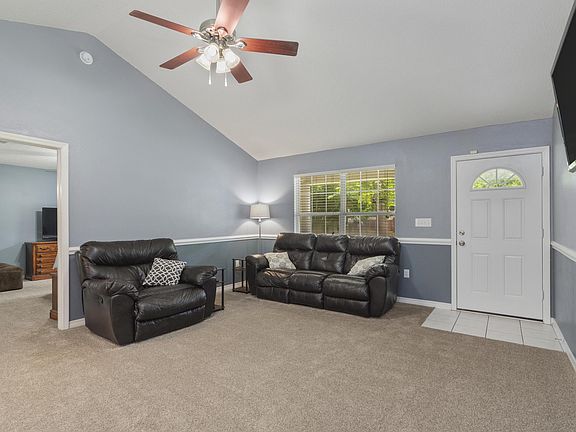 4th image of 3007 Pine Lake Ct