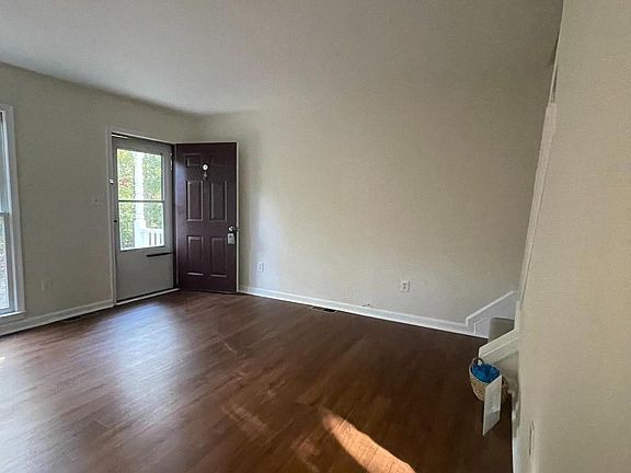 5th image of 203 Lando Dr