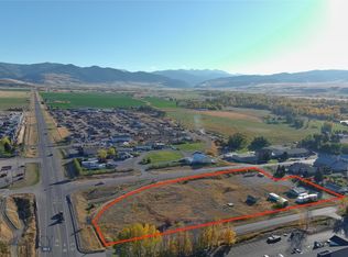 10 Bozeman St, Gallatin Gateway, MT 59730