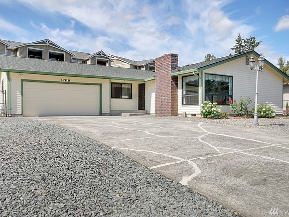 2nd image of 2706 103rd Avenue Ct E