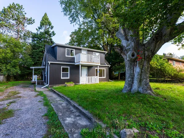430 Farquhar St, Gravenhurst, ON P1P 1E4