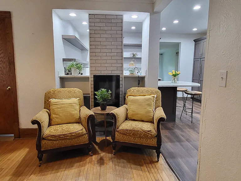 1322 Glendale Ave #1 — Photo 9