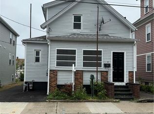 37 Hampton St, Providence, RI 02904