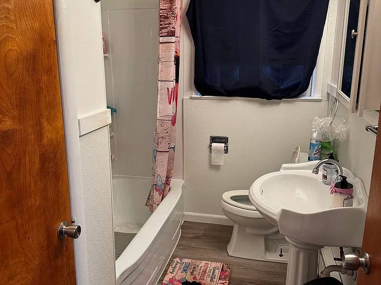 13 Berkley St #4 — Photo 5