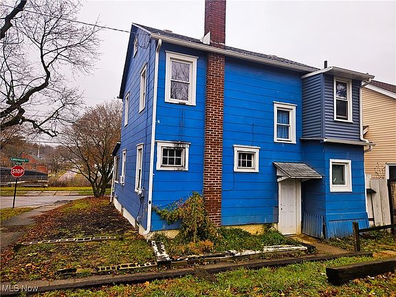3rd image of 710 Lakemont Ave
