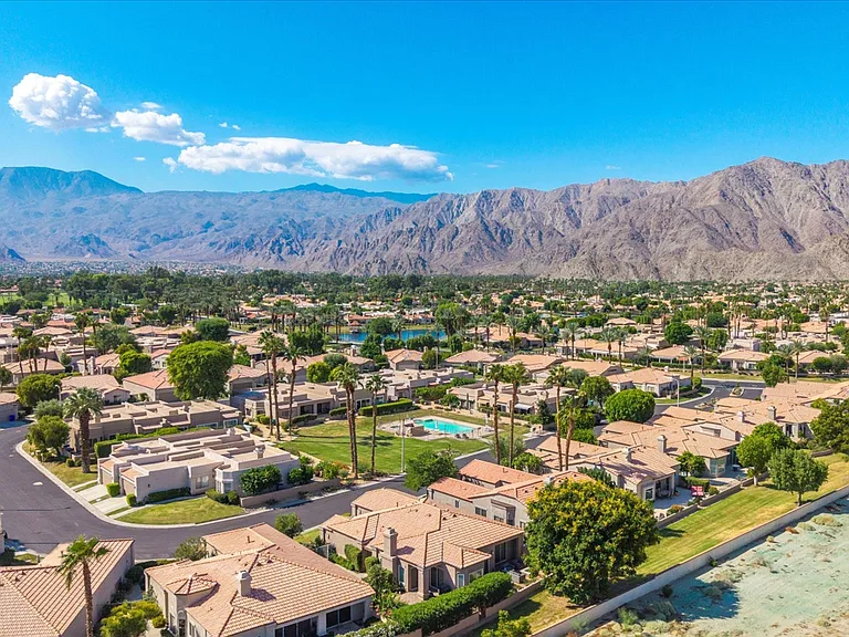 48137 Vista Cielo — Photo 49