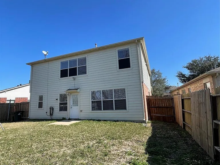 10506 Sugar Trace Dr — Photo 15