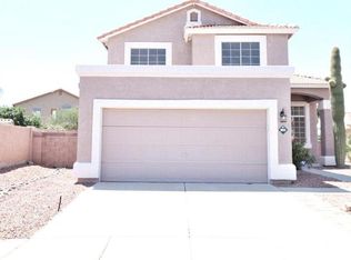8825 N Old Well Pl, Tucson, AZ 85743