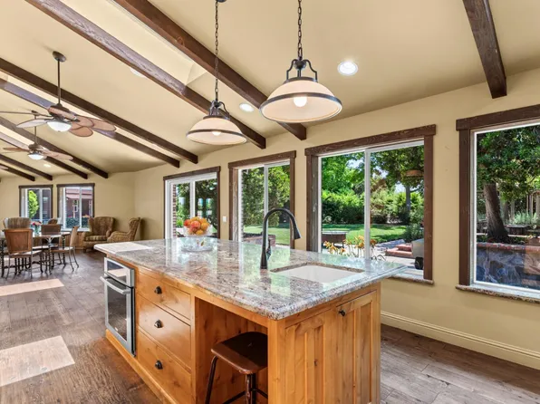 20592 Ayers Rd, Escalon, CA 95320