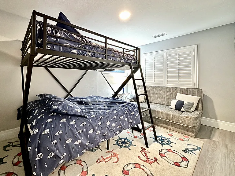 Upstairs bedroom with full bunkbeds
