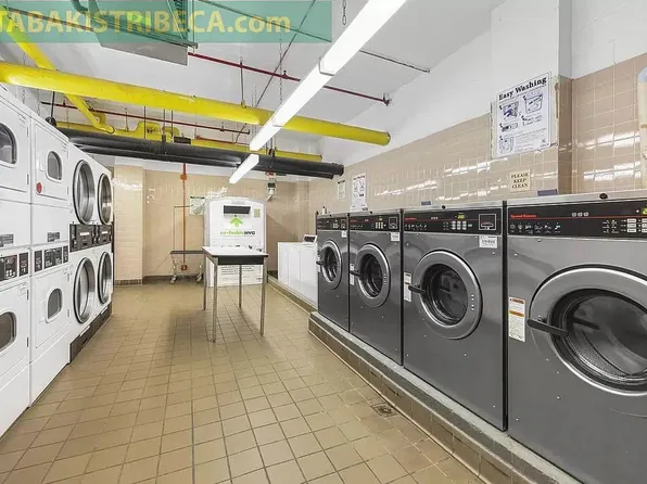 295 Greenwich Street image 16 of 17