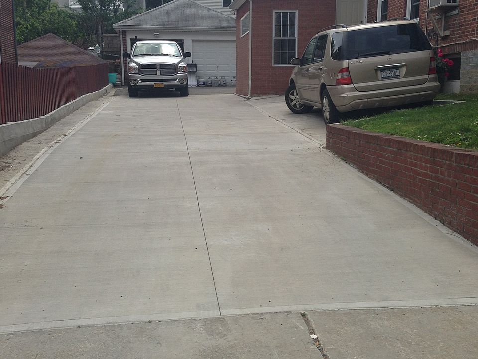 1st image of 126 Cox Ave