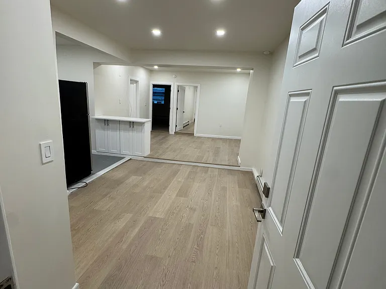 45-14 48th Ave #2R — Photo 8