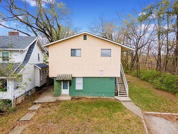 4th image of 490 Alden Ave
