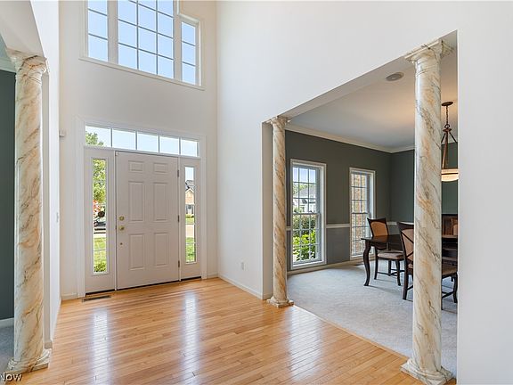 4th image of 33295 Sonoma Way