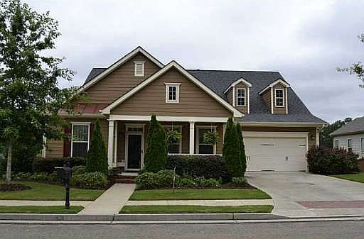 1st image of 204 Hickory Nut Ln