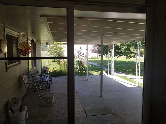 2nd image of 7421 Road 43