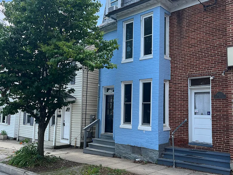 163 W Main St — Photo 1