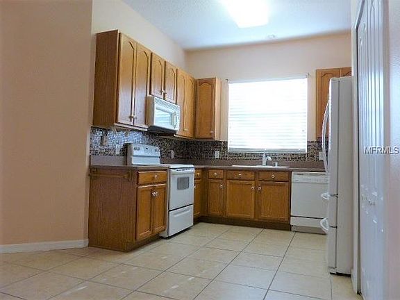 5th image of 2747 Daybreak Dr