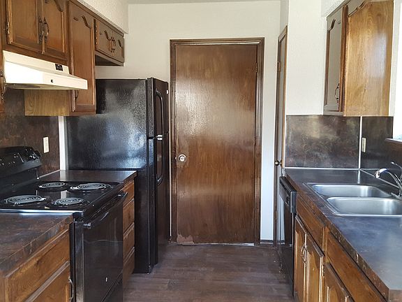 3rd image of 269 S 183rd Ave E