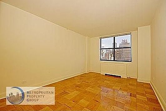 2nd image of 329 E 39th St