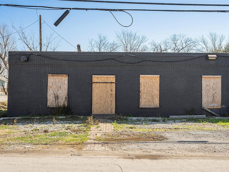 1st image of 933 Harbor St #12