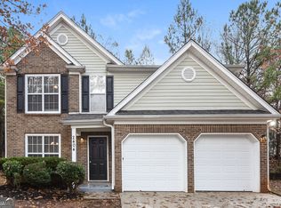 2404 Miller Oaks Cir, Decatur, GA 30035