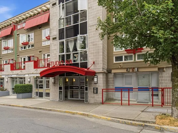 99 Chapel St Unit 411, Nanaimo, BC V9R 5H3