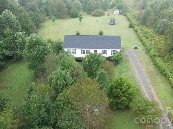 1274 Crandell Dr, Crouse, NC 28033