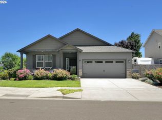 1351 McCarty Way, Eugene, OR 97402