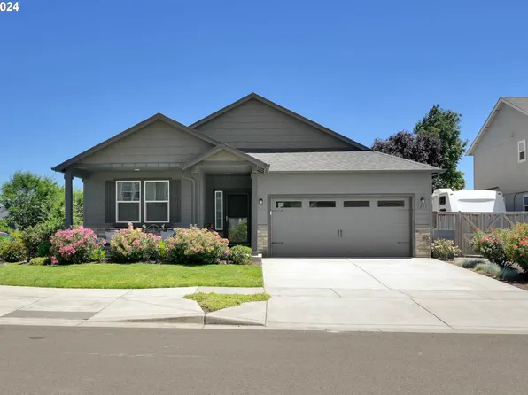 1351 McCarty Way, Eugene, OR 97402