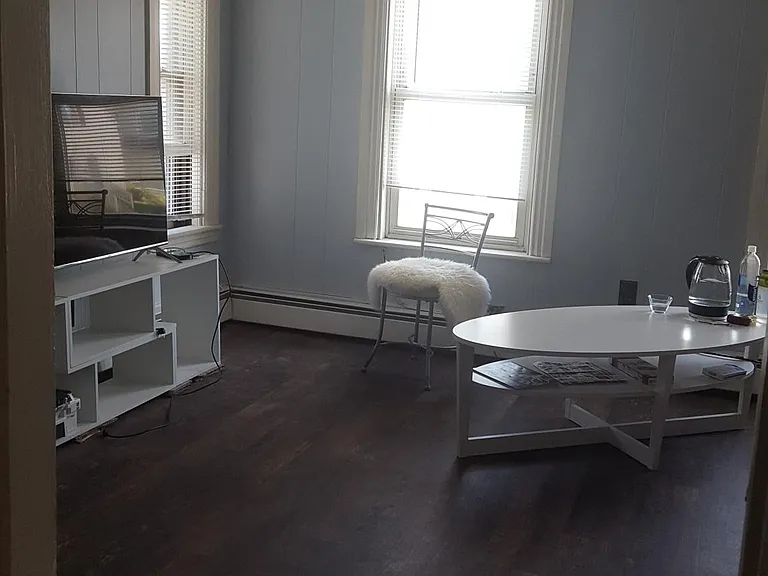 26 Clifton St #2 — Photo 10