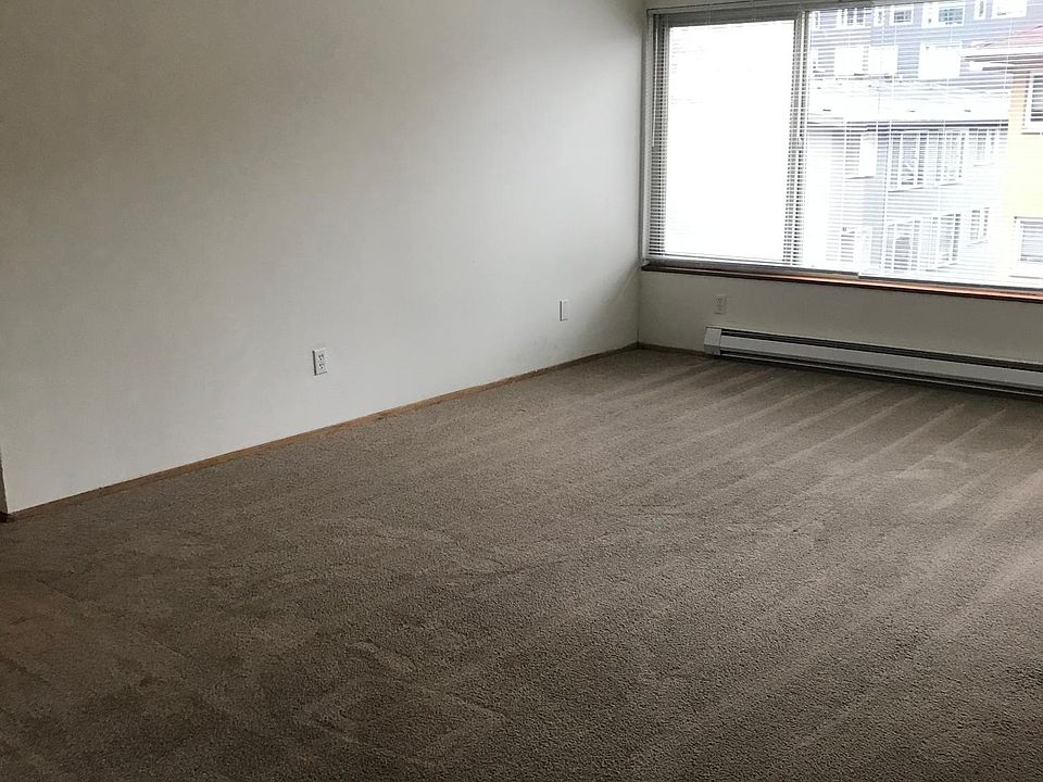 1st image of 4115 Brooklyn Ave NE APT 201